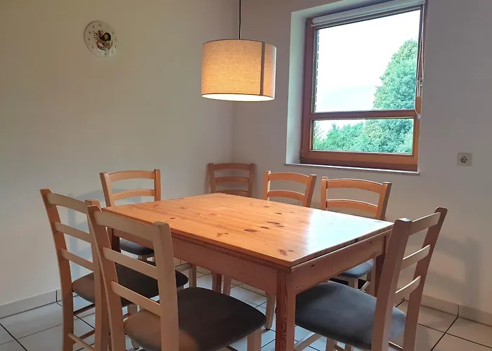 17 * Nieheim
